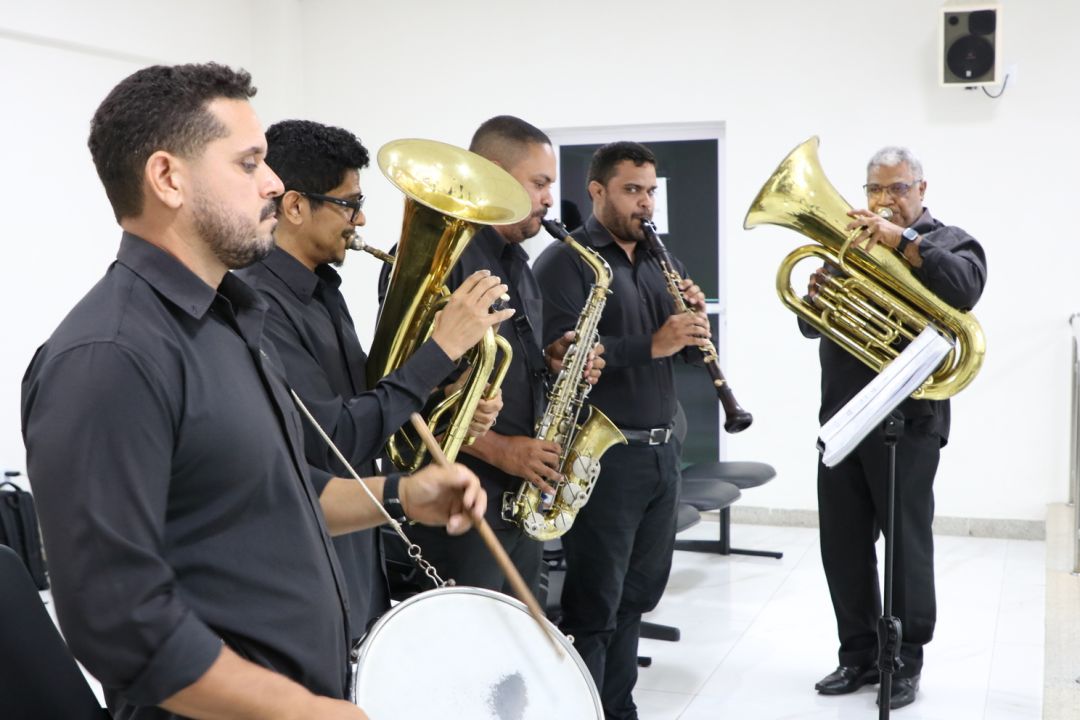 26.02.2026 | Moção de Aplausos ao Colégio Fênix - Foto 7