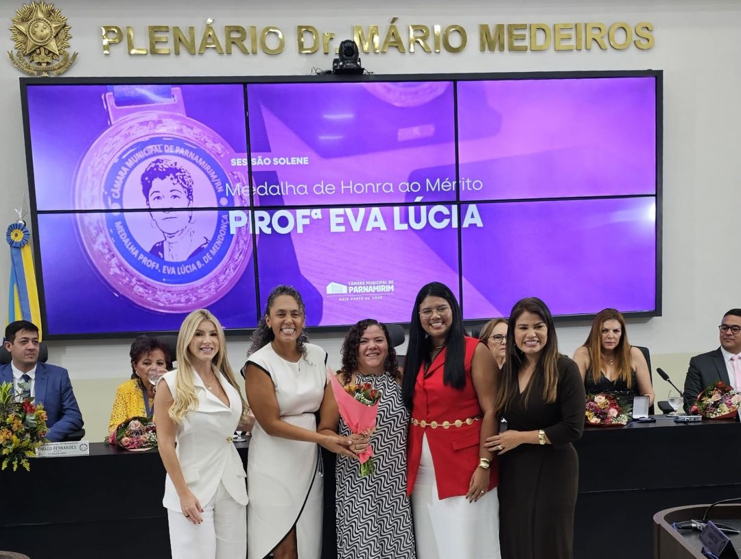 13.03.2026 | Sessão solene comenda professora Eva Lúcia - Foto 1