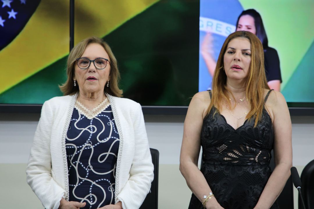 13.03.2026 | Sessão solene comenda professora Eva Lúcia - Foto 13