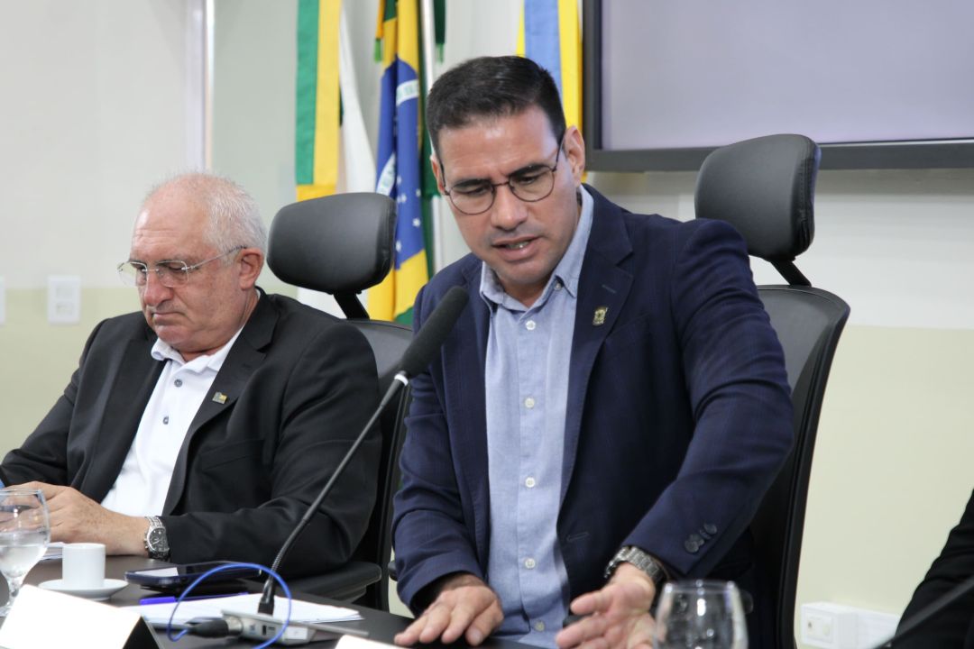 16.03.2026 | Reunião mista: Comissão Permanente de Constituição, Legislação e Redação Final, Comissão Permanente de Saúde e Comissão de Finanças, Orçamento e Fiscalização Financeira - Foto 15
