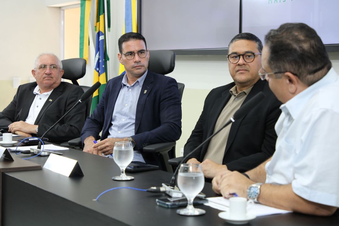 16.03.2026 | Reunião mista: Comissão Permanente de Constituição, Legislação e Redação Final, Comissão Permanente de Saúde e Comissão de Finanças, Orçamento e Fiscalização Financeira - Foto 16