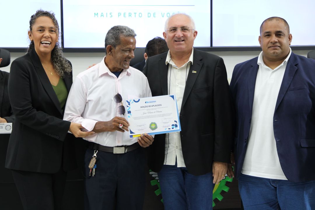 19.03.2026 | Moção de Aplausos presidente do Conselho Comunitário - Foto 5