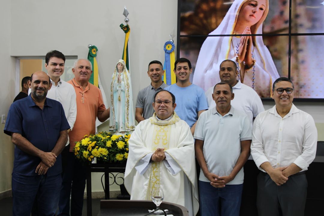 Missa e Visita da imagem peregrina de Nossa Senhora de Fátima - Foto 21