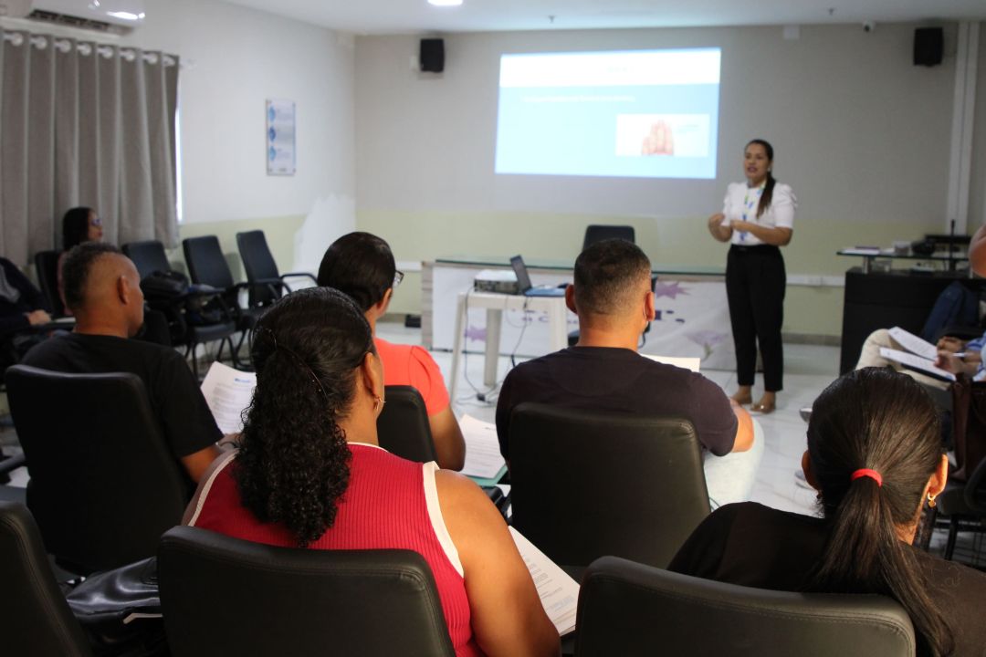 Curso de Libras - Foto 4