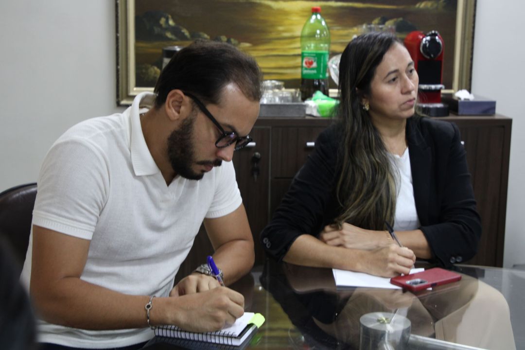 Reunião Abril Laranja Pet - Foto 2