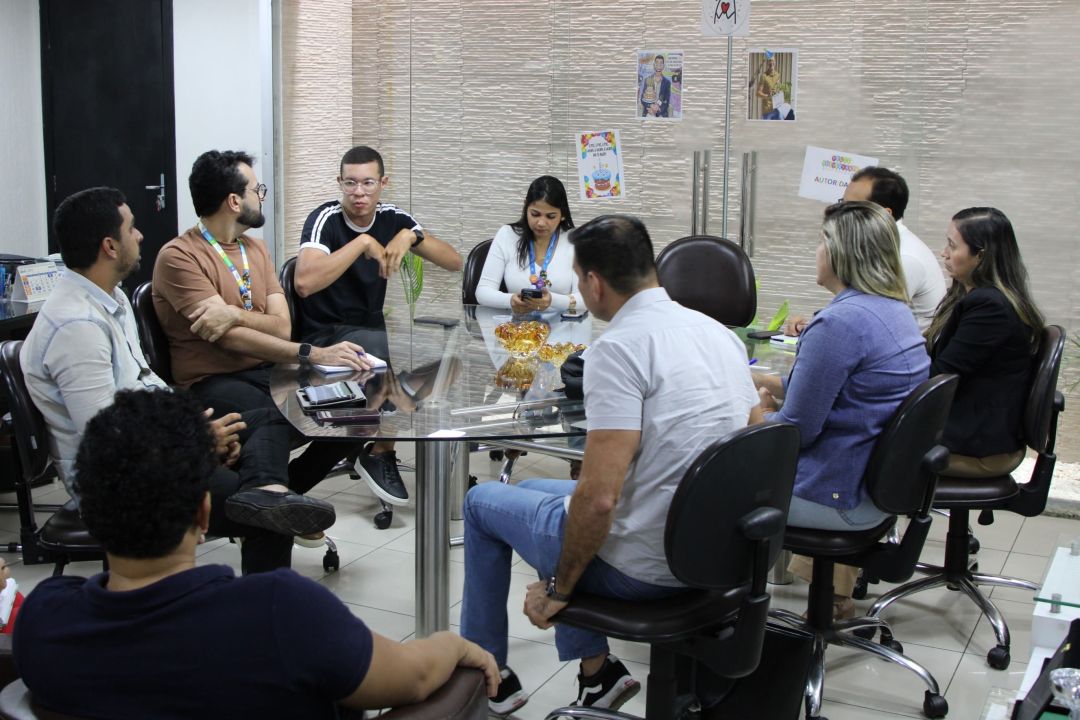 Reunião Abril Laranja Pet - Foto 9