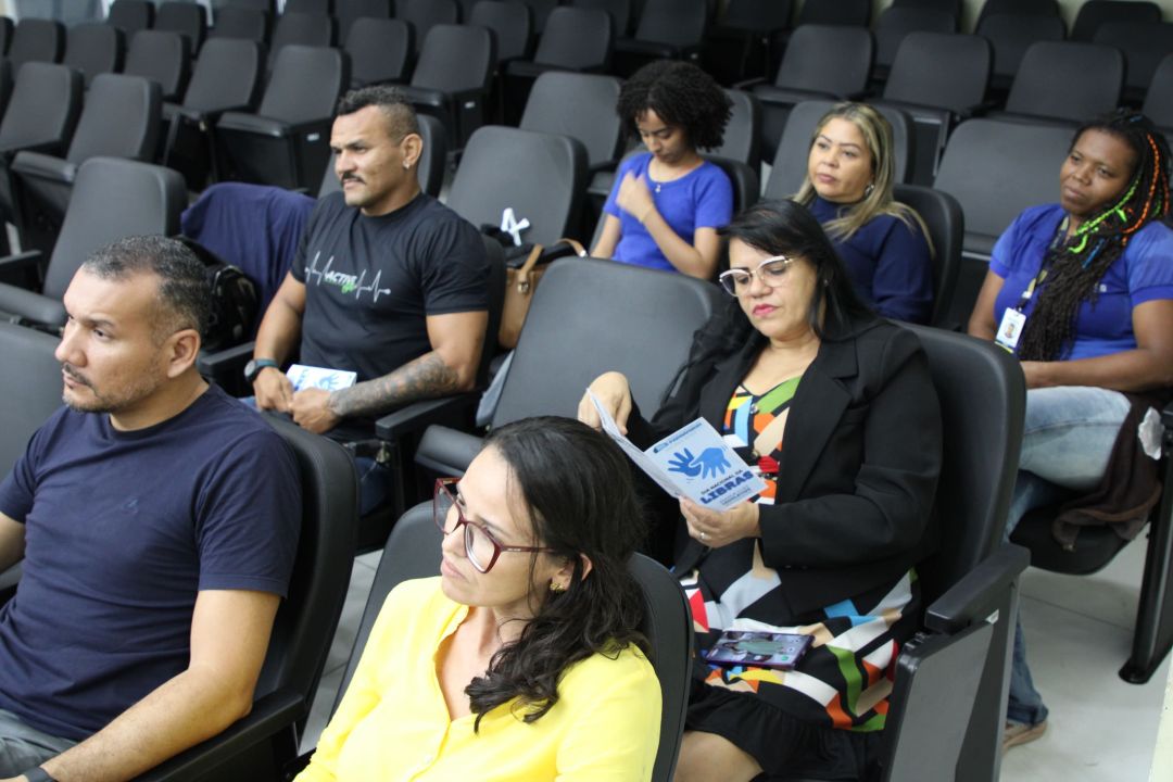 Curso de Libras - Foto 7