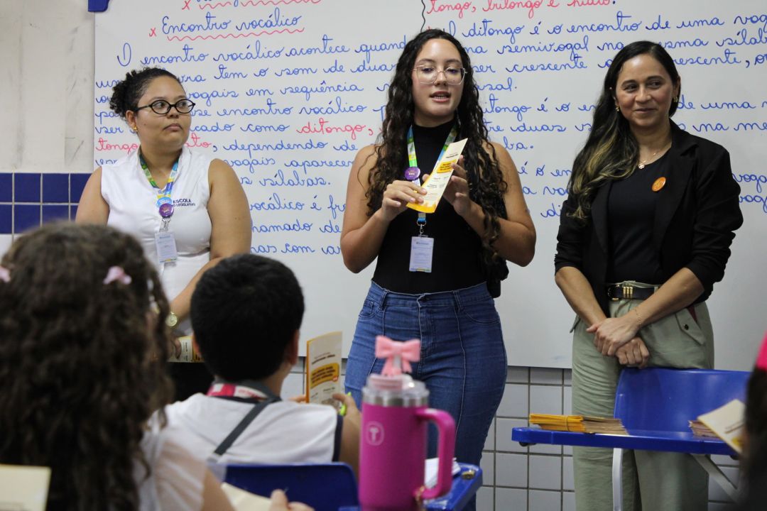 Ação Abril Laranja Pet - Escola Municipal Ivanira Paisinho - Foto 12
