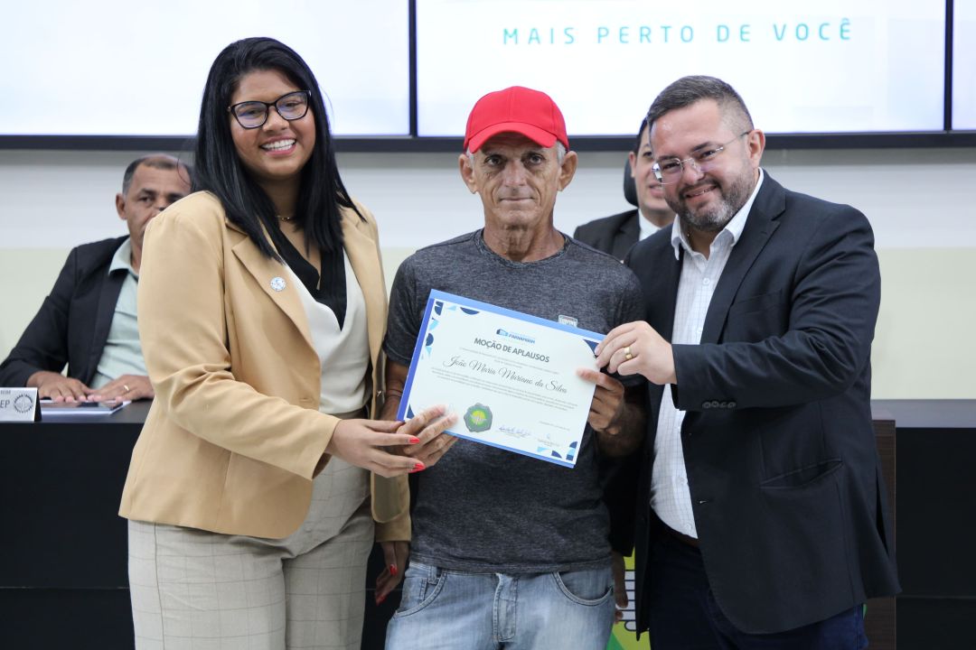 Moção de Aplausos aos Servidores Cemiteriais - Foto 11