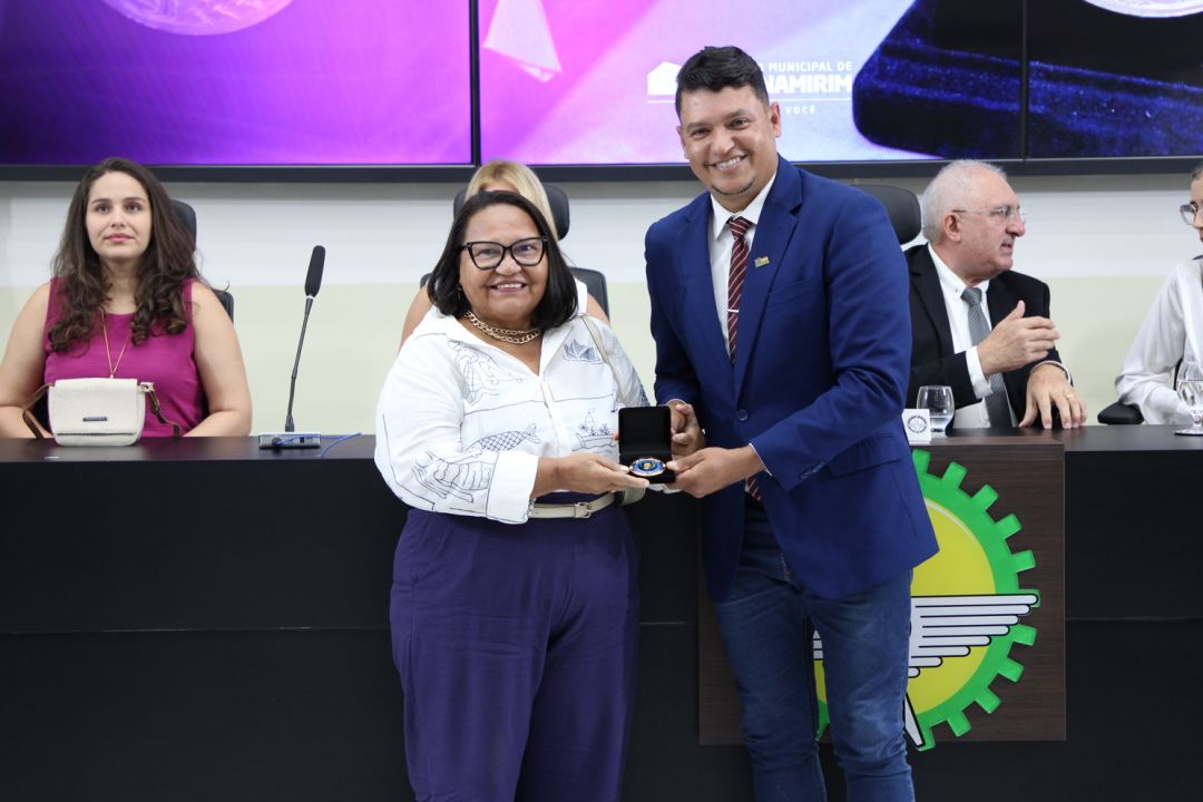 Sessão Solene comenda Ana Neri - Foto 30
