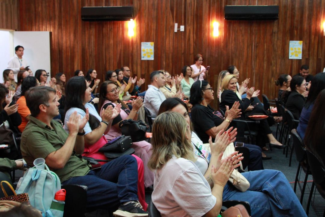 Dia Municipal da Adoção e Combate ao Abuso e à Exploração Sexual de Crianças e Adolescentes - Foto 4