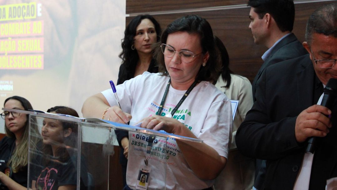 Dia Municipal da Adoção e Combate ao Abuso e à Exploração Sexual de Crianças e Adolescentes - Foto 22