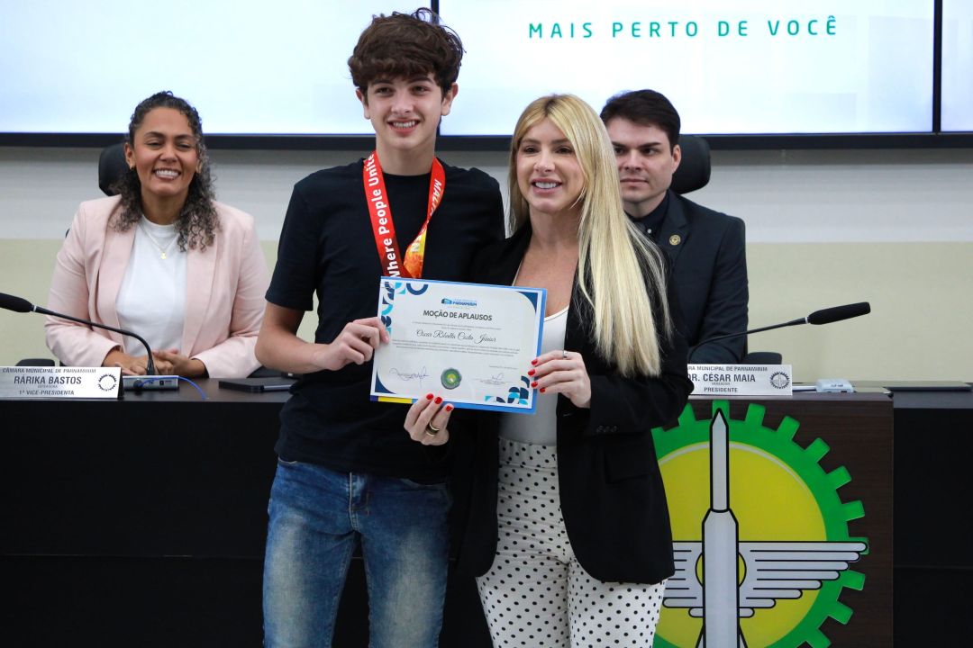 Moção de Aplausos - Foto 2